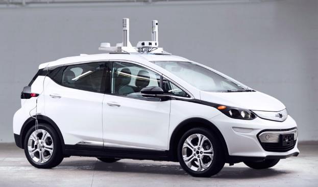 GM 首款自動駕駛電動車將透過租車平台展開服務